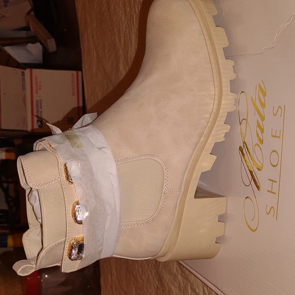 👣MATA 💕SHOES Rhinestone Strap Booties - Picture 7 of 10